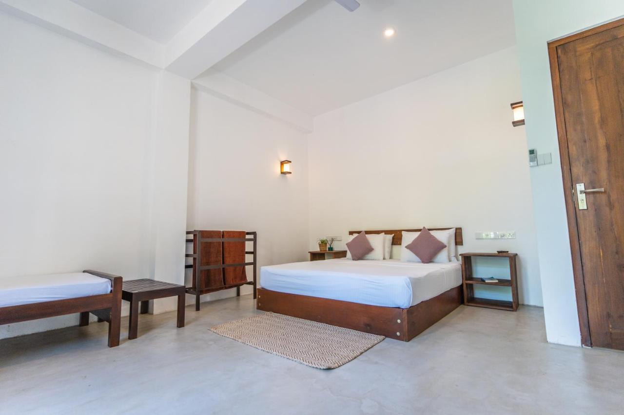 The Atrium Hiriketiya Hotel Dikwella Bagian luar foto